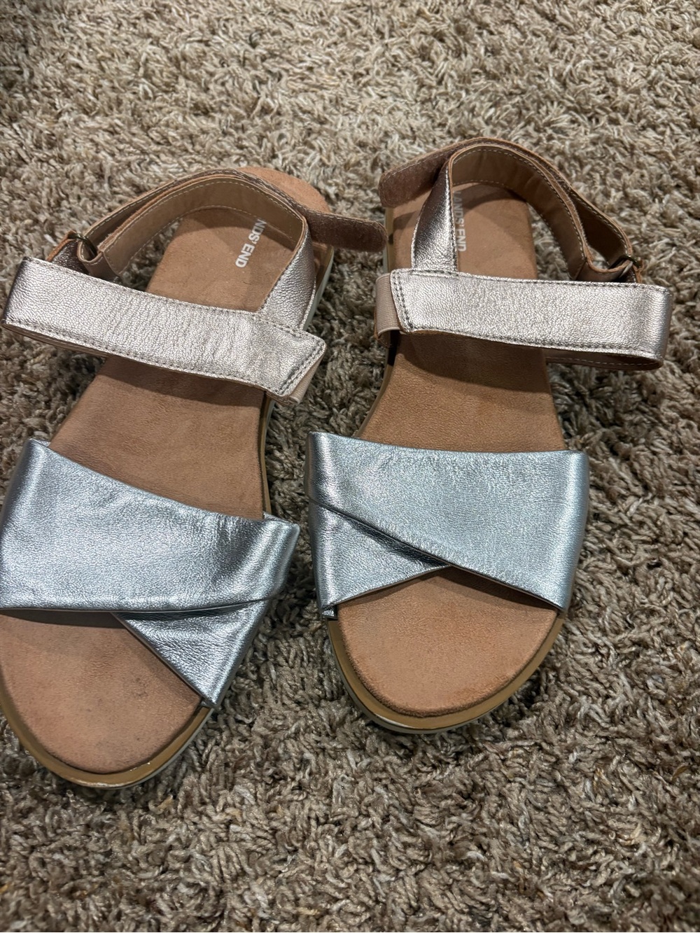 Lands’ End Metallic Sandals 10